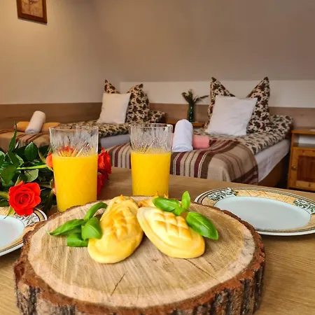 U Anny לינה וארוחת בוקר 3*