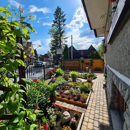 לינה וארוחת בוקר U Anny