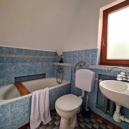 U Anny לינה וארוחת בוקר זקופאנה