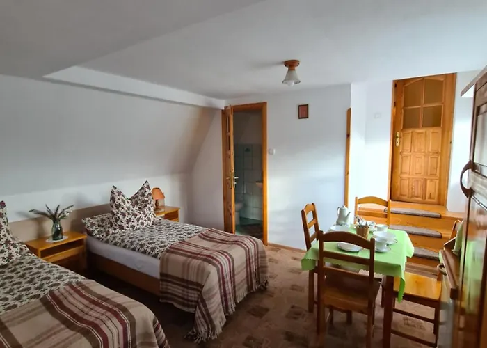 U Anny زاكوباني